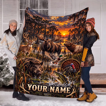 Maxcorners Swamp Wildlife Hunting Buck Moose Elk Boar Turkey Duck Bass Cypress Sunset Antler Frame Personalized Name 3D Blanket
